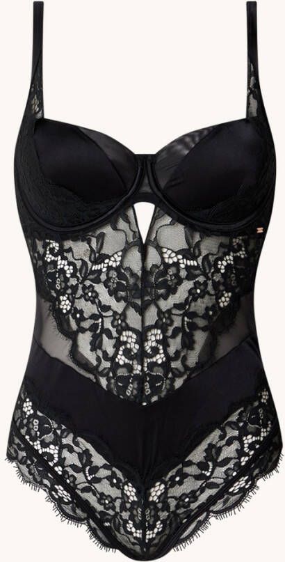 Hunkemö, ller Genevieve body met beugel en kant