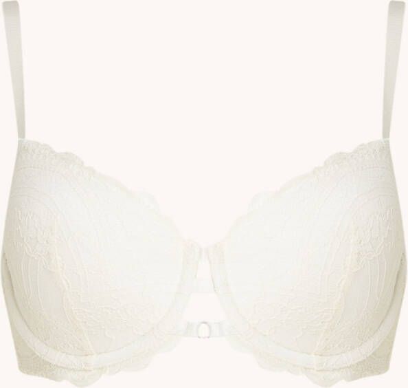 Hunkemö, ller Wies voorgevormde bh van kant met beugel