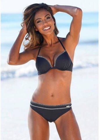 Sunseeker Bikinibroekje Dainty, met modieuze gehaakte rand