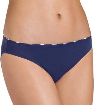 Triumph Sand and Sea Tai sd